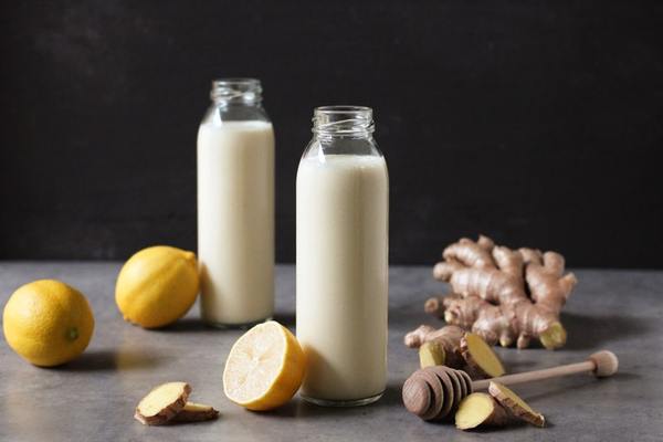Honey Lemon Ginger Smoothie